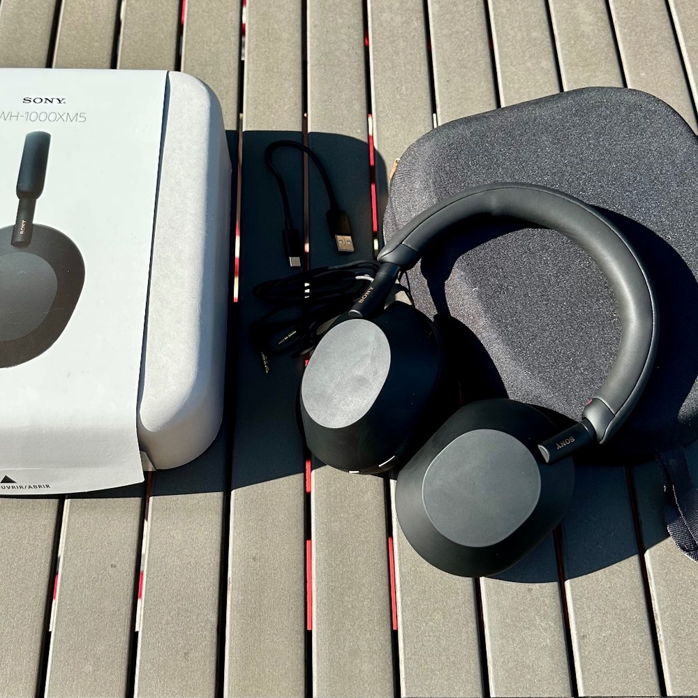 Sony WH-1000XM5 Noise Cancelling Bluetooth Headphones